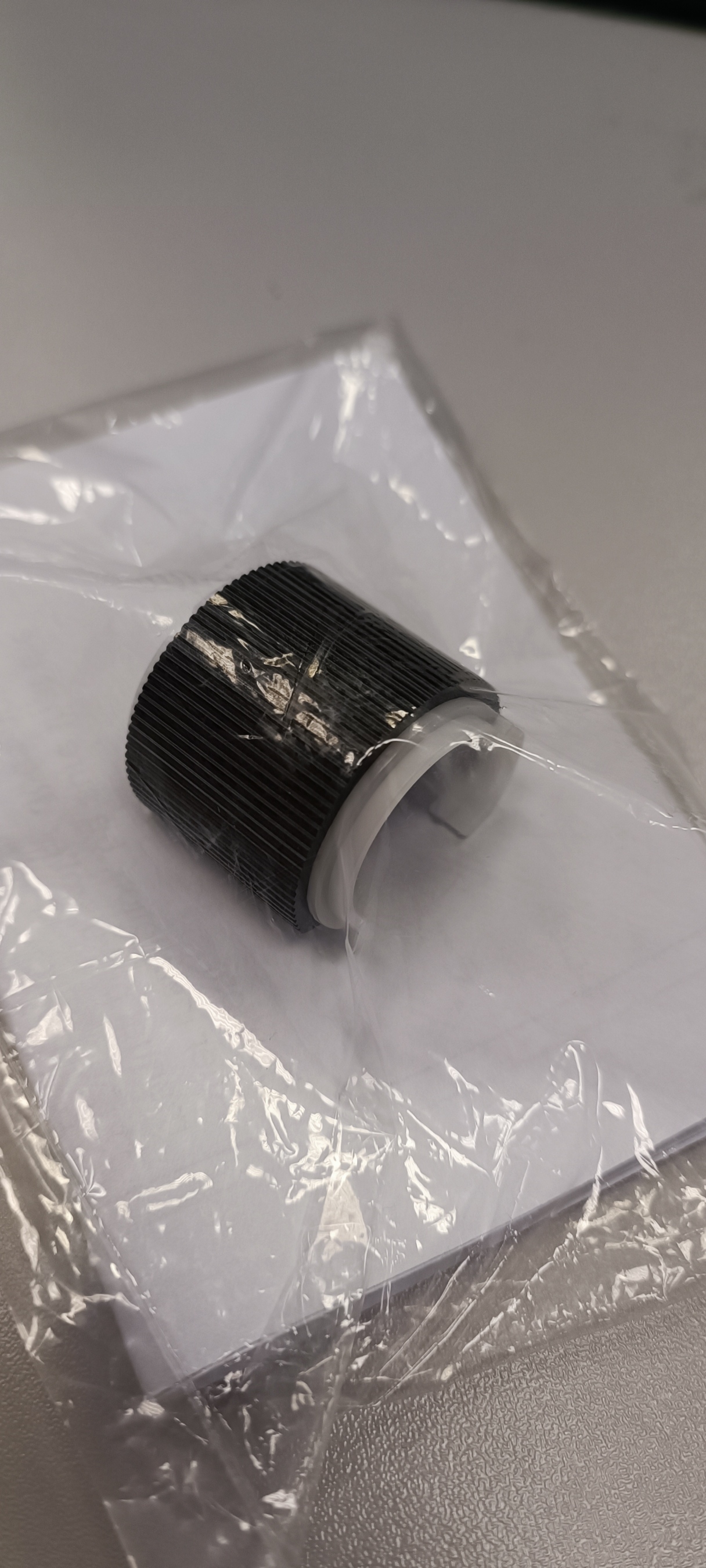 ROLLER, PAPER PICK-UP FL3-1352-000