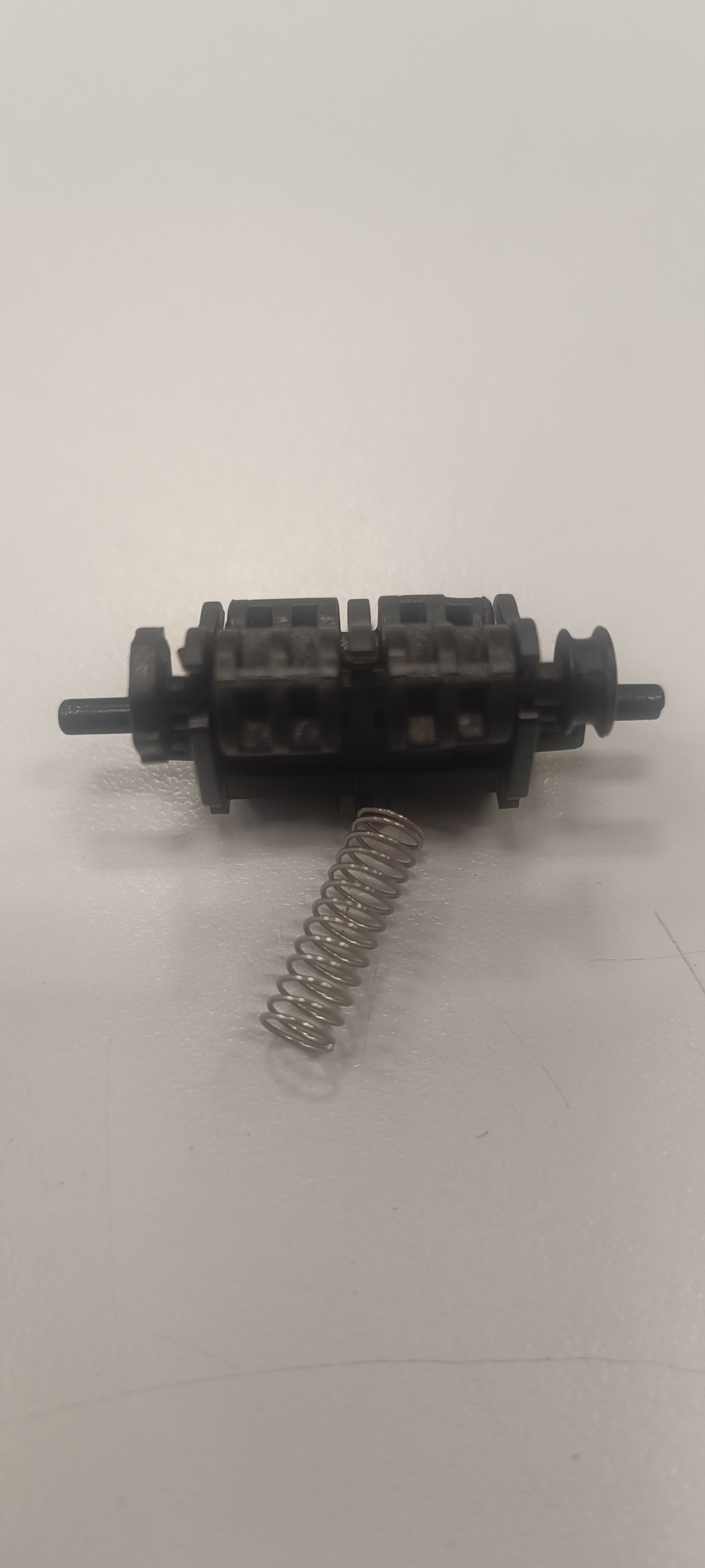 RL1-2111 Face Down Roller pro HP P2030 P2035 P2050 P2055 a pro CANON iR1133 MF 5930 5940 5950 5960 5980 6300 6680 6780